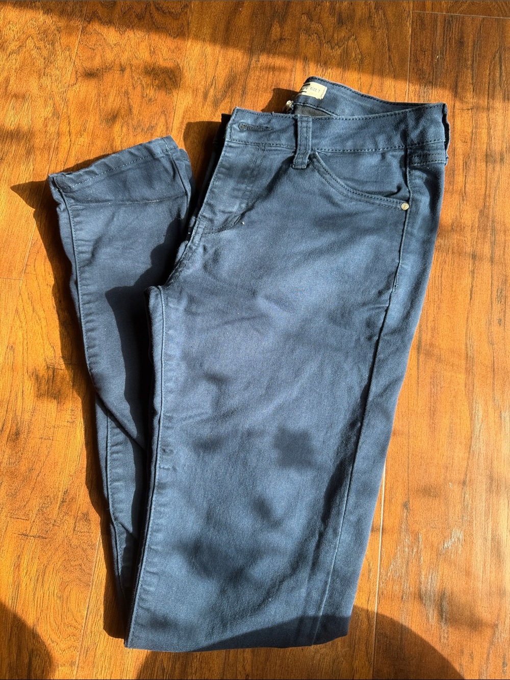 Slim Fit Women's Navy Skinny Jeans